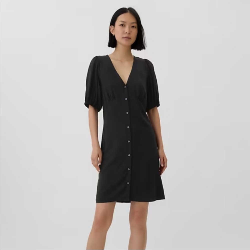 Black V-Neck Button-Front Women's Dress GAP factory | NWT